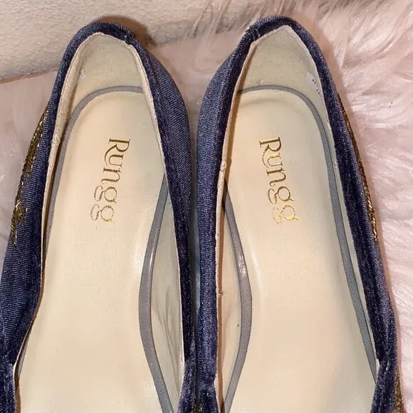 Rungg Gold Bloom handmade in India Velvet embellished shoes size 39/ US 8- 8.5
