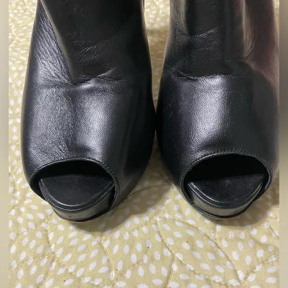 Ruthie Davis Black Peep-Toe Ankle Boots stiletto size 37