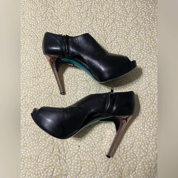 Ruthie Davis Black Peep-Toe Ankle Boots stiletto size 37