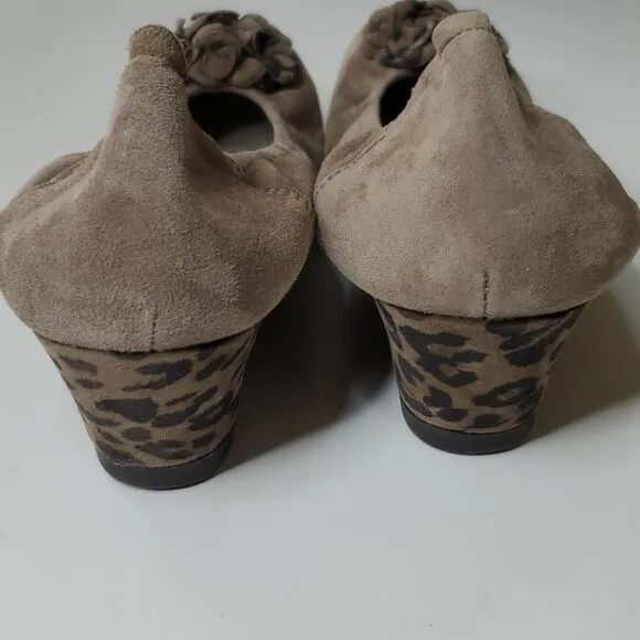 SABRINAS Spain leopard wedge heel taupe suede leather flats wedges shoes 36 / 6