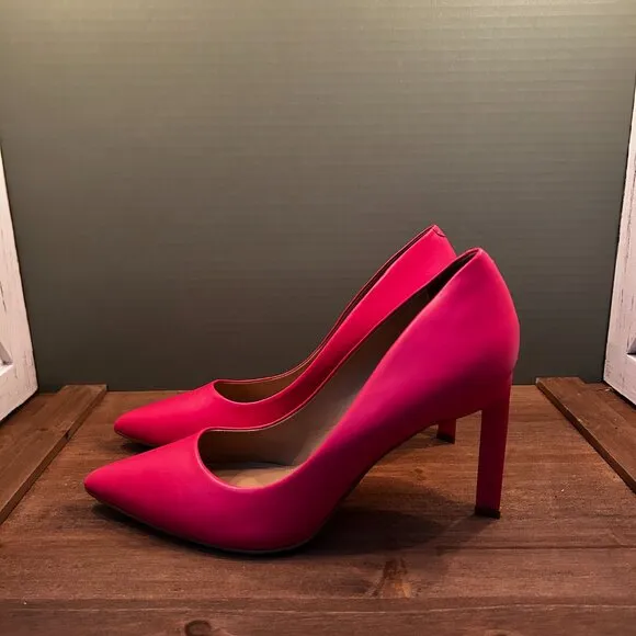 Saks Fifth Avenue Womens Pump Point Toe Leather Heels Shoes Pink 11M NWB