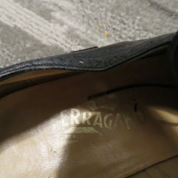 SALVATORE FERRAGAMO Black Leather Wingtip Brogue Oxford Shoes - Size US 9.5 D