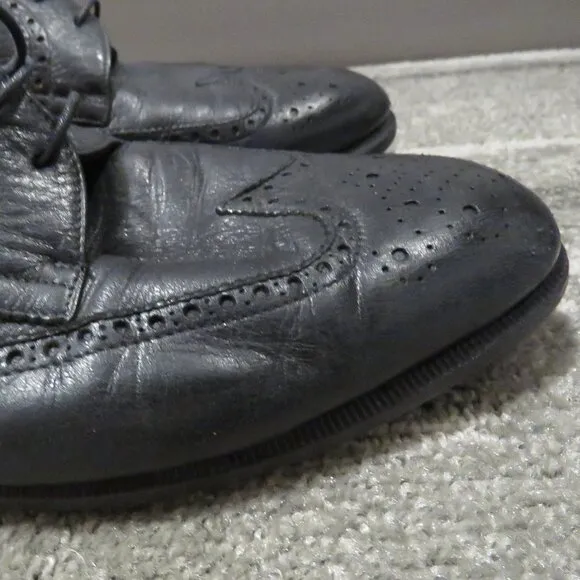 SALVATORE FERRAGAMO Black Leather Wingtip Brogue Oxford Shoes - Size US 9.5 D
