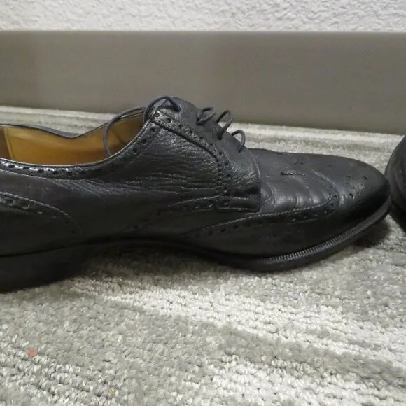 SALVATORE FERRAGAMO Black Leather Wingtip Brogue Oxford Shoes - Size US 9.5 D