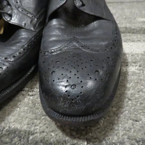 SALVATORE FERRAGAMO Black Leather Wingtip Brogue Oxford Shoes - Size US 9.5 D
