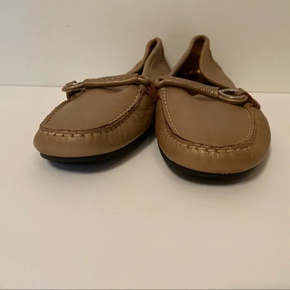 SALVATORE FERRAGAMO SHOES FLATS GOLD LEATHER LOAFERS ITALY LUXURY Size 10.5