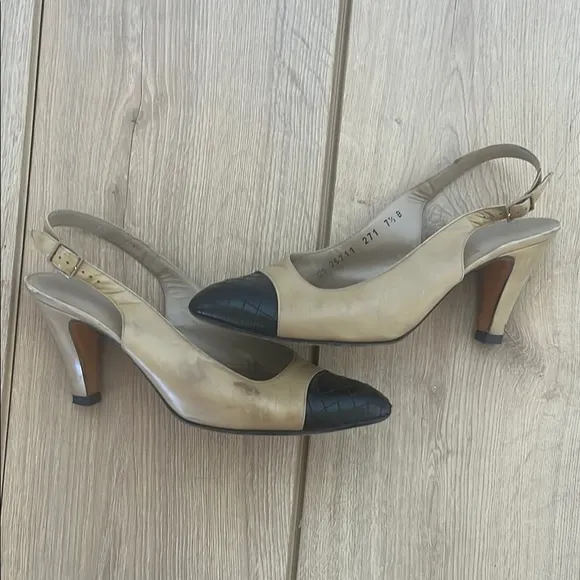 Salvatore Ferragamo Vintage Woman’s Heels Shoe