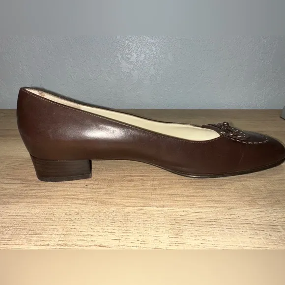 Salvatore Ferragamo Women's Brown Genuine Leather Low Heel Flats