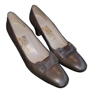 Salvatore Ferragmo Vara Bow Pump Heel Sz. 7AAAA/Vintage Italian Made Dress Shoes