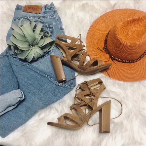 SAM EDELMAN Tan Nude Suede Strappy Leather Tie Up Strap Sandals Heels 8.5