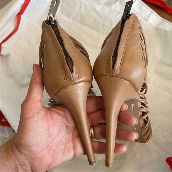 SAM EDELMAN LEATHER TAUPE STRAPPY SANDALS.…