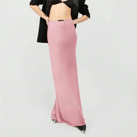 Satin light pink fitted maxi skirt