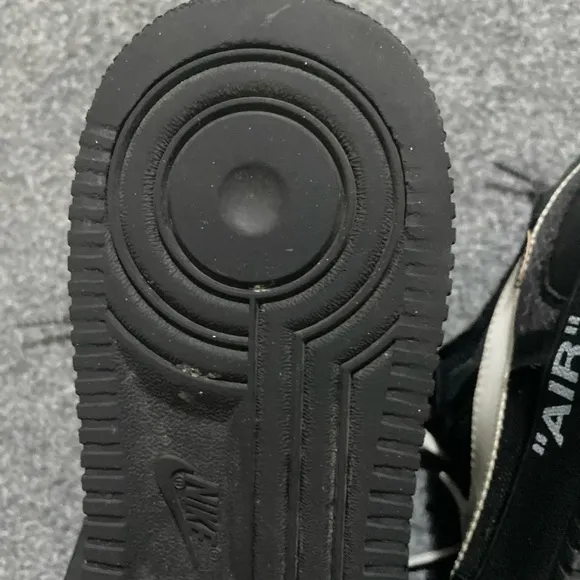 Size 12 - off white x Nike Air Force 1 low 2018