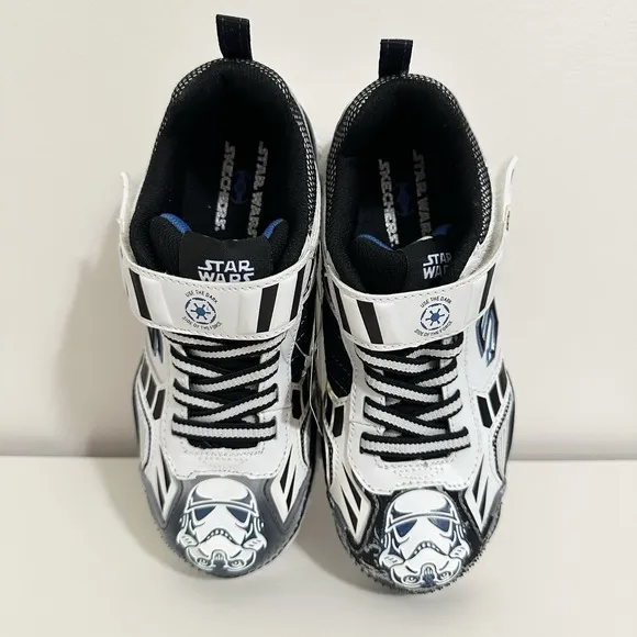 Skechers Star Wars Light Up Storm Trooper  Shoes for Boys Size 2 NWT RARE Disney