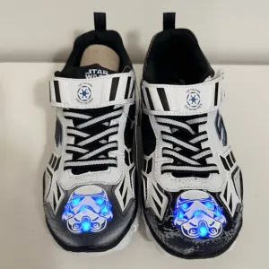 Skechers Star Wars Light Up Storm Trooper  Shoes for Boys Size 2 NWT RARE Disney