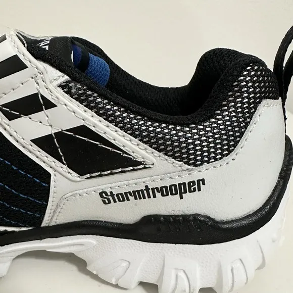Skechers Star Wars Light Up Storm Trooper  Shoes for Boys Size 2 NWT RARE Disney