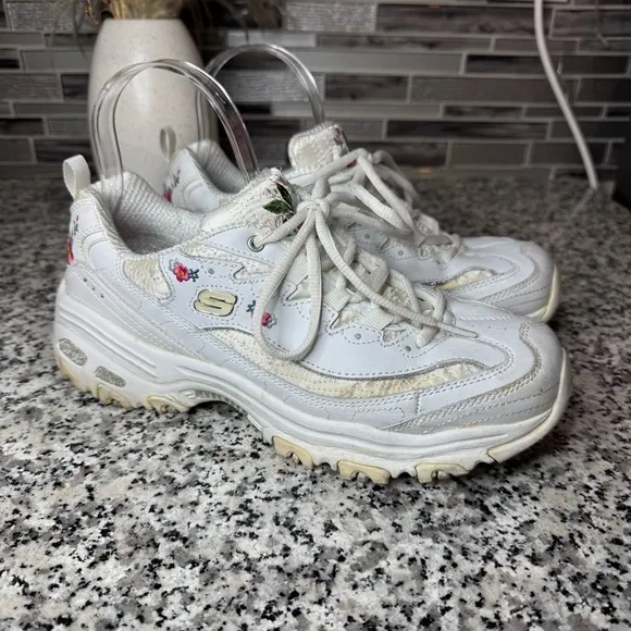 Skechers | Women's White Floral Sneaker D'Lites Bright Blossoms Size 10