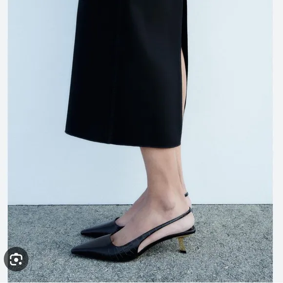 SLINGBACK SHOES WITH METAL HEEL - Black