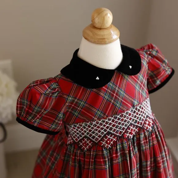 Smocked Red Tartan Plaid Black Velvet Traditional Dress Boutique size 2T NWT