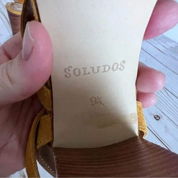 Soludos Emily Suede Strappy Heel in Mustard Size 9..5