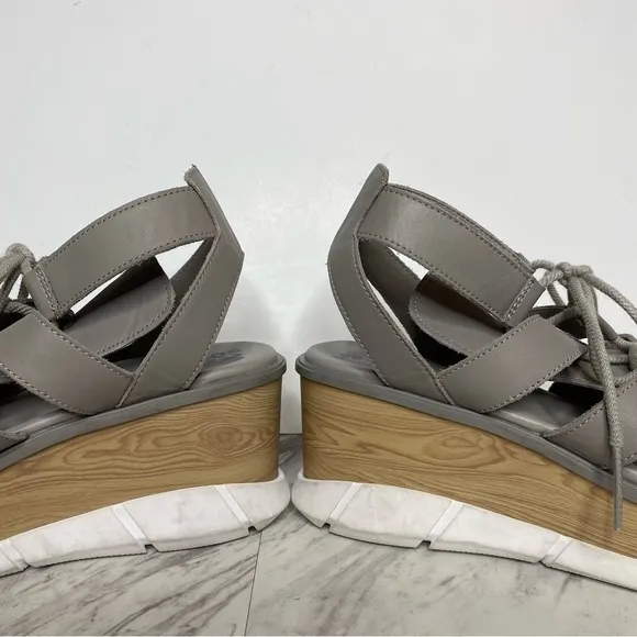 Sorel Joanie III Lace Wedge Gray Leather Sandal 11