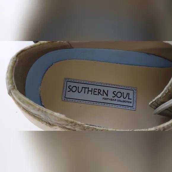 Southern Soul Men's Cream and Sage Faux Alligator Dress Shoes