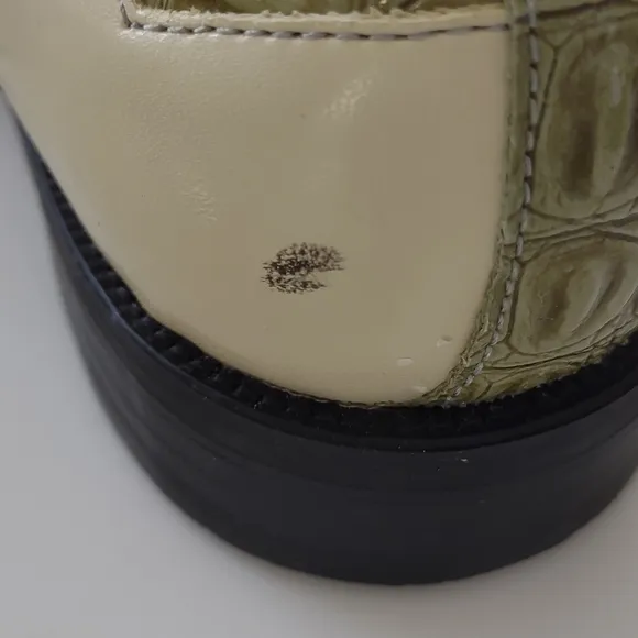 Southern Soul Men's Cream and Sage Faux Alligator Dress Shoes