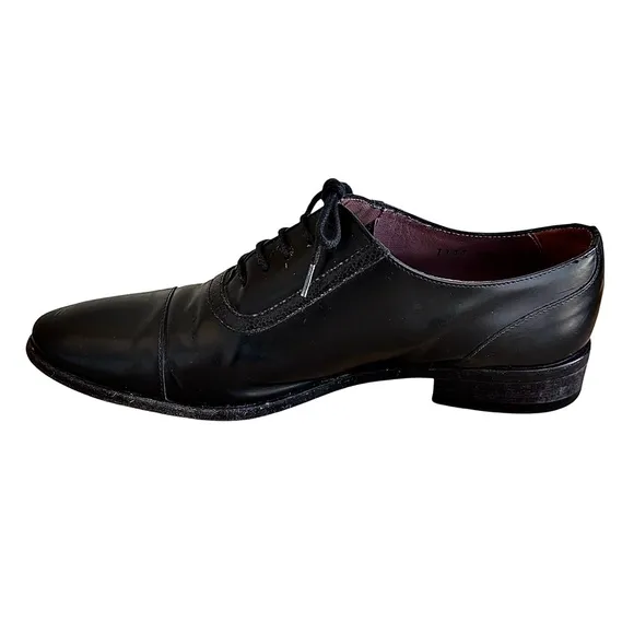 SPORTMAX Max Mara Black Leather Oxfords