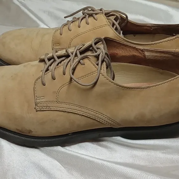 St. John's Bay men's dress shoes size 11.5