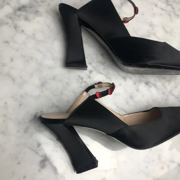 STAUD satin w/ bottons trim Elegant Black Slingback Heels Size 41