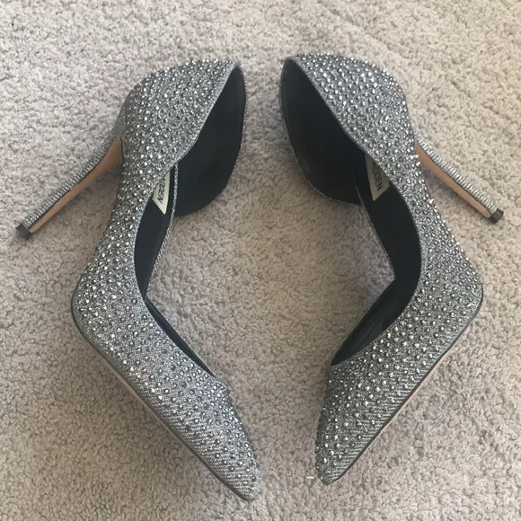 Steve Madden sparkly studded Size 7