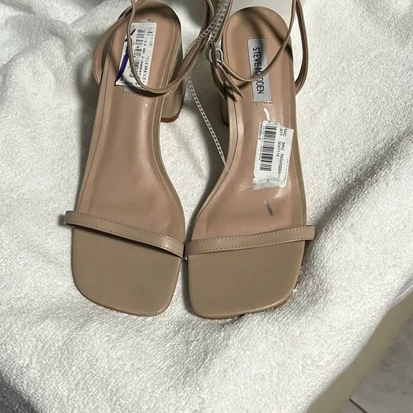 Steve Madden Women's Tan Block Heel Sandals