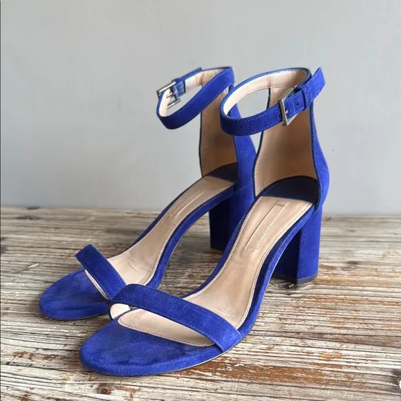 Stewart Weitzman Elegant Blue Suede Women's Heels Size 7 1/2