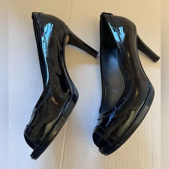 Stuart Weitzman Black Patent Peep Toe Heel size 9