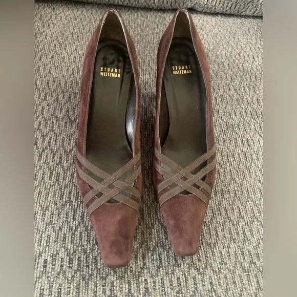 Stuart Weitzman Brown Suede Kitten Heel Pump Size 9