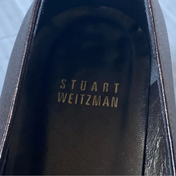 Stuart weitzman low heel shoes size 7.5 ((SH6)