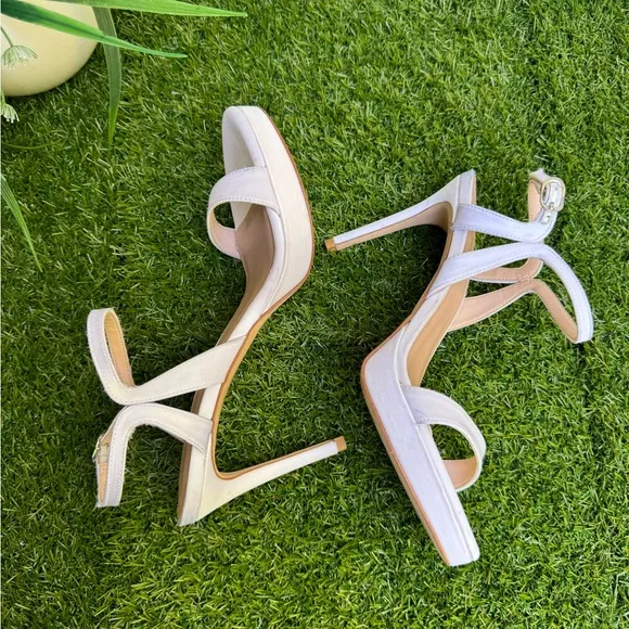 STUART WEITZMAN Mariposa Satin Platform Sandals size 7.5