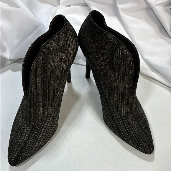 STUART WEITZMAN metallic Black/Gold Stiletto Ankle Boots Booties boots 81/2