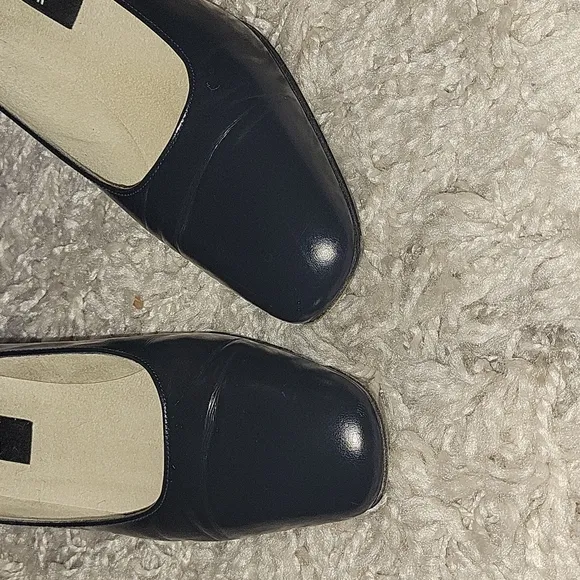 STUART WEITZMAN NAVY MURROR CALF SHOES