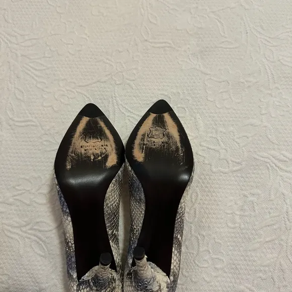 Stuart weitzman- woman heel shoes
