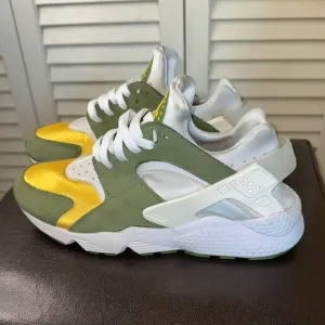 Stussy x Nike Air Huarache LE 2021 “Dark Olive” Shoes…