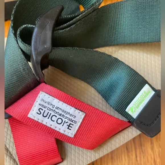 Suicoke Unisex Japanese Strappy Sport CHIN2-Cab Sandals Size M 10 / W 12
