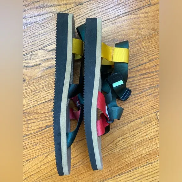Suicoke Unisex Japanese Strappy Sport CHIN2-Cab Sandals Size M 10 / W 12