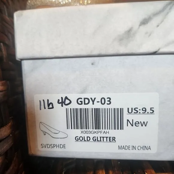 Svdsphde Women's Size 9.5 Gold Glitter Wedding Day Kitten Heels NIB