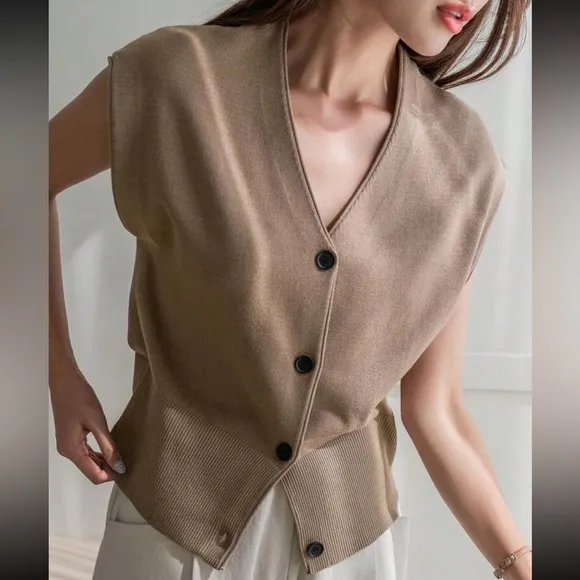 Tan sleeveless button front cardigan sweater vest - v neck