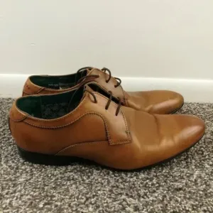 Ted Baker London Leam Derby Brown Leather Lace Up Dress Shoes Almond Toe Mens 9
