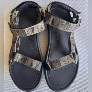 TEVA MENS SANDALS GLADIATOR 11 Black and Tan Strappy Sandals