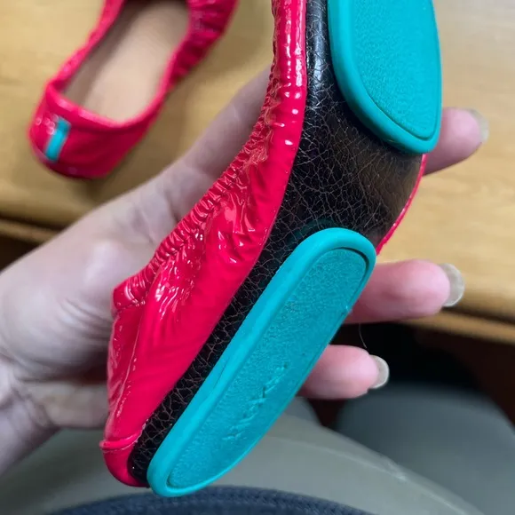 Tieks Mini Razzleberry Flats