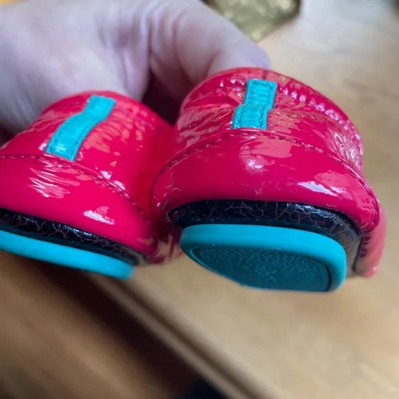 Tieks Mini Razzleberry Flats