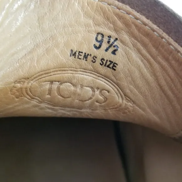 Tod's Men's Chukka Boots Brown Suede Leather Driver Logo Heel 3 Eye Lace Up Shoe